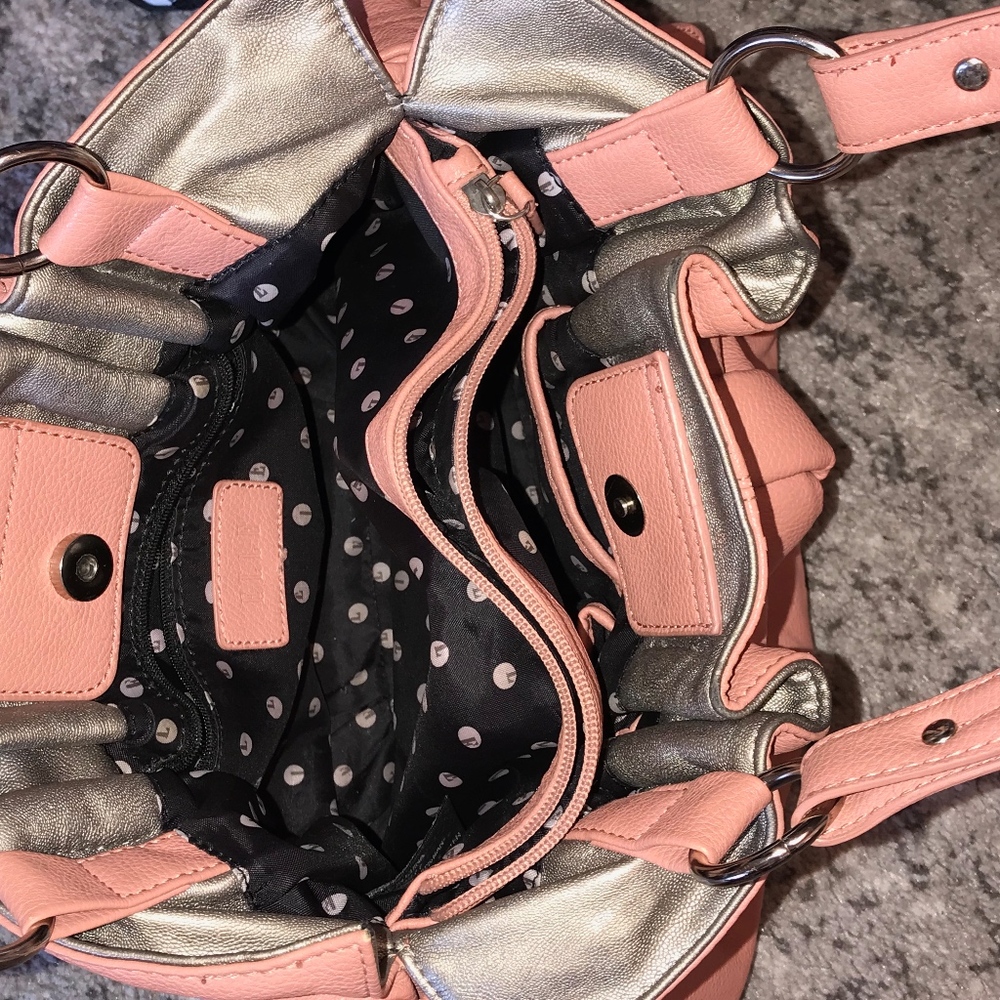 Purse - Picture 6 of 6